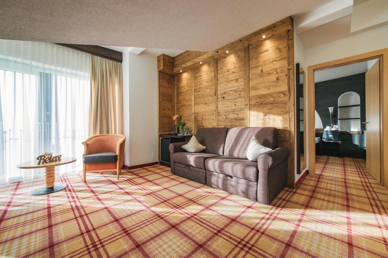 Arlen Lodge Hotel Inkl Premium Karte Im Sommer Sankt Anton am Arlberg Luaran gambar