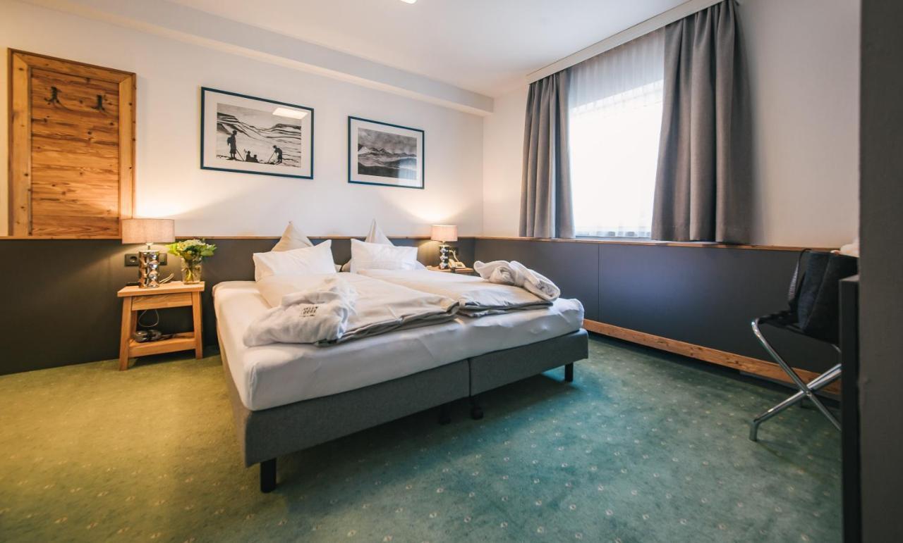 Arlen Lodge Hotel Inkl Premium Karte Im Sommer Sankt Anton am Arlberg Luaran gambar