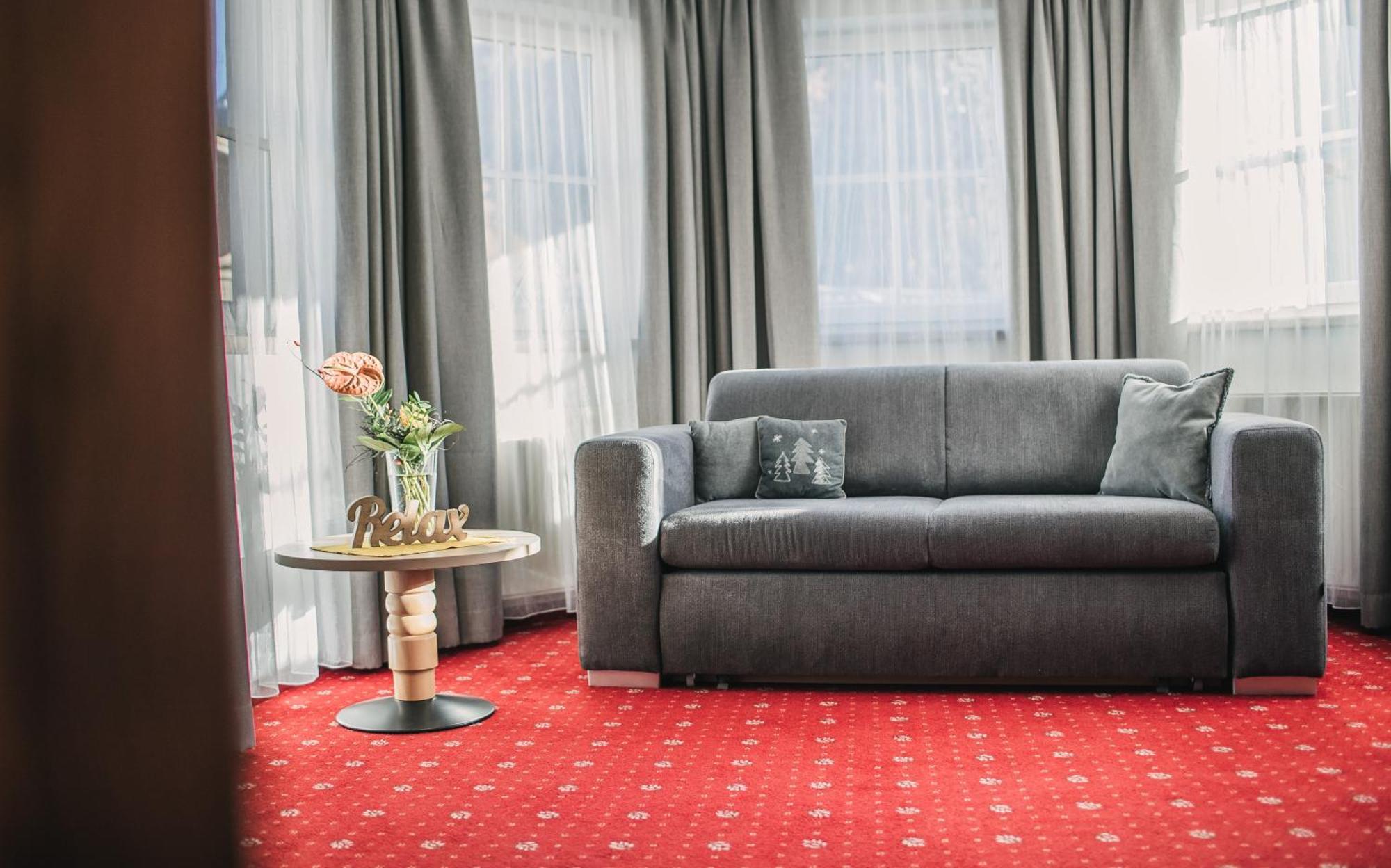 Arlen Lodge Hotel Inkl Premium Karte Im Sommer Sankt Anton am Arlberg Luaran gambar