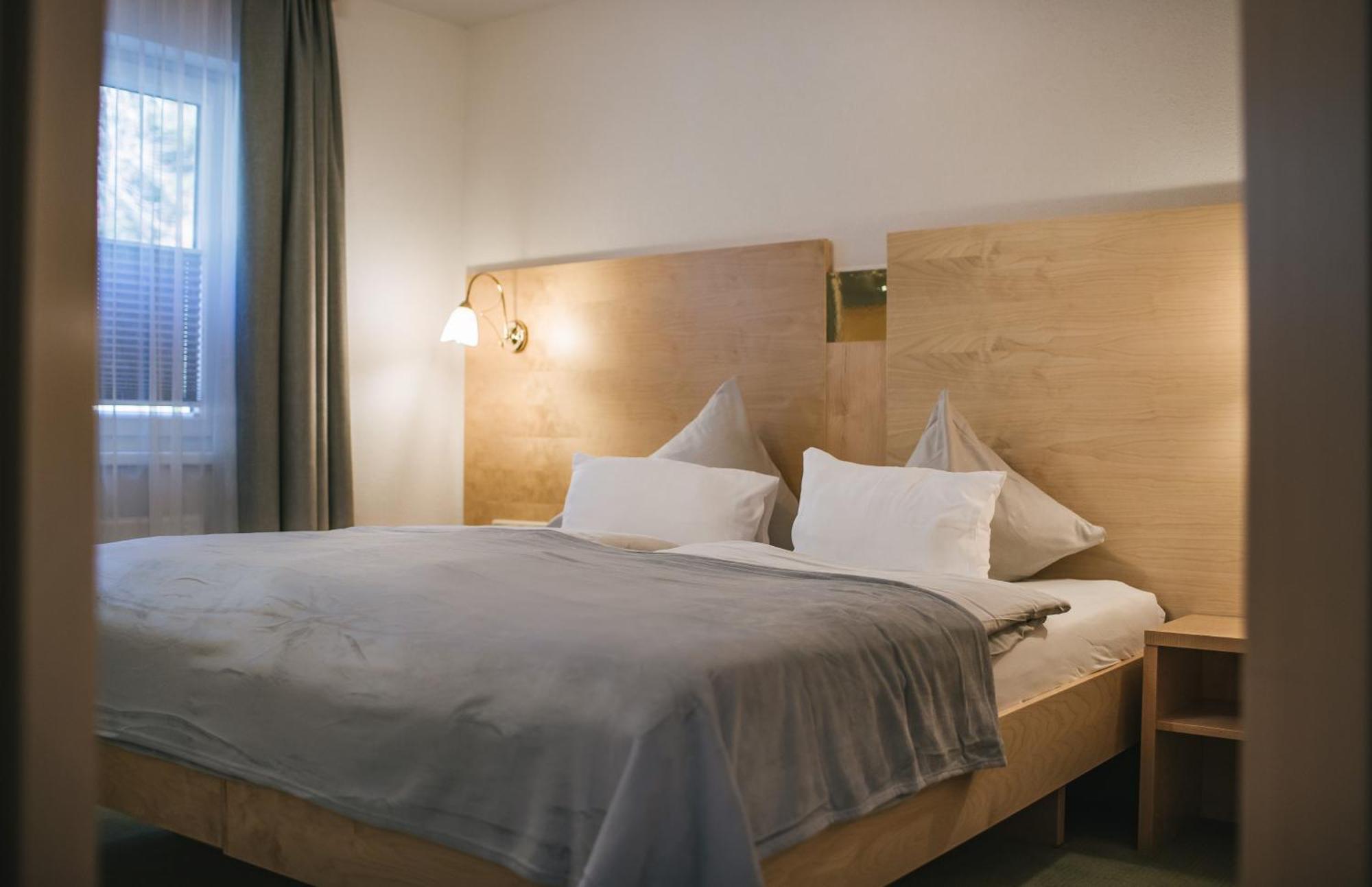 Arlen Lodge Hotel Inkl Premium Karte Im Sommer Sankt Anton am Arlberg Luaran gambar