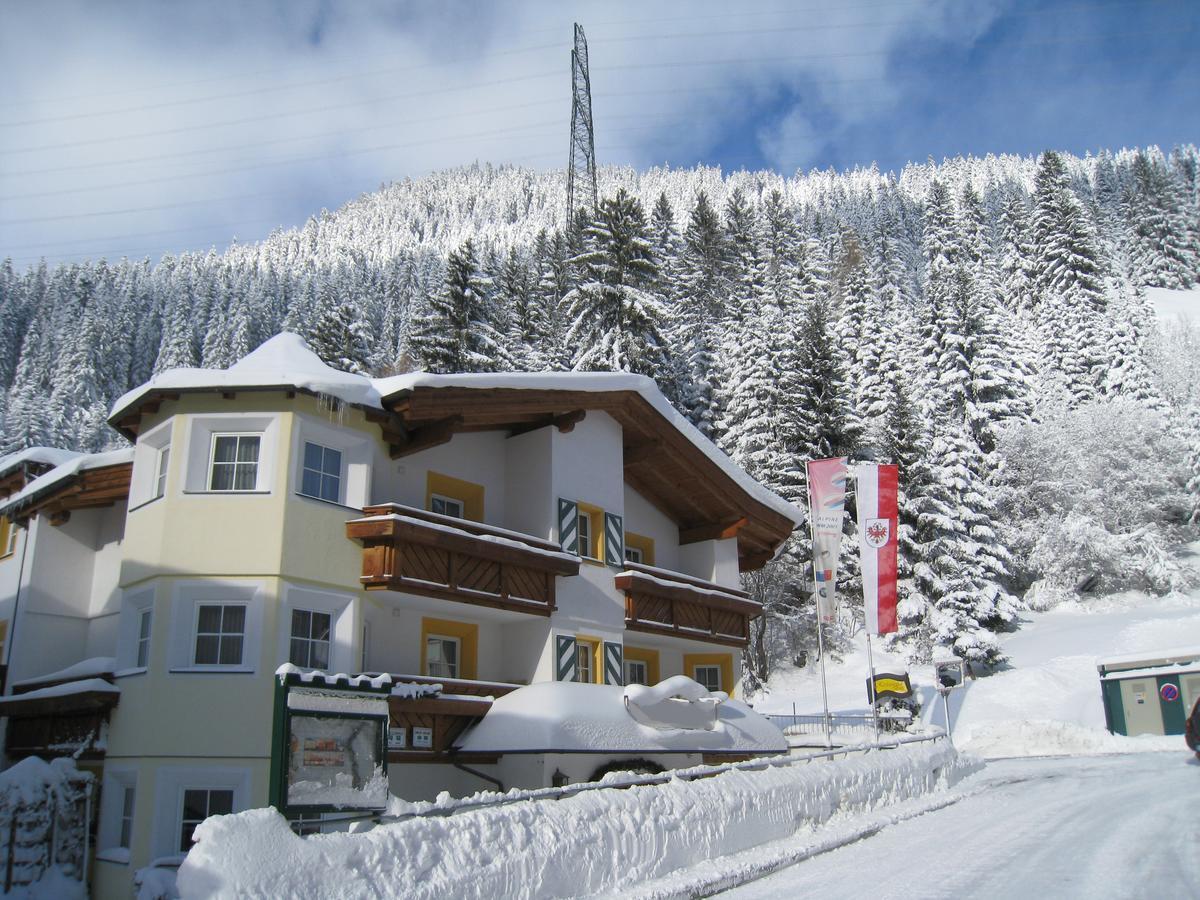 Arlen Lodge Hotel Inkl Premium Karte Im Sommer Sankt Anton am Arlberg Luaran gambar